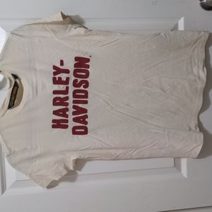 Harley Davidson Cream S/S Stretched Knit Tee. Size Small. NWT